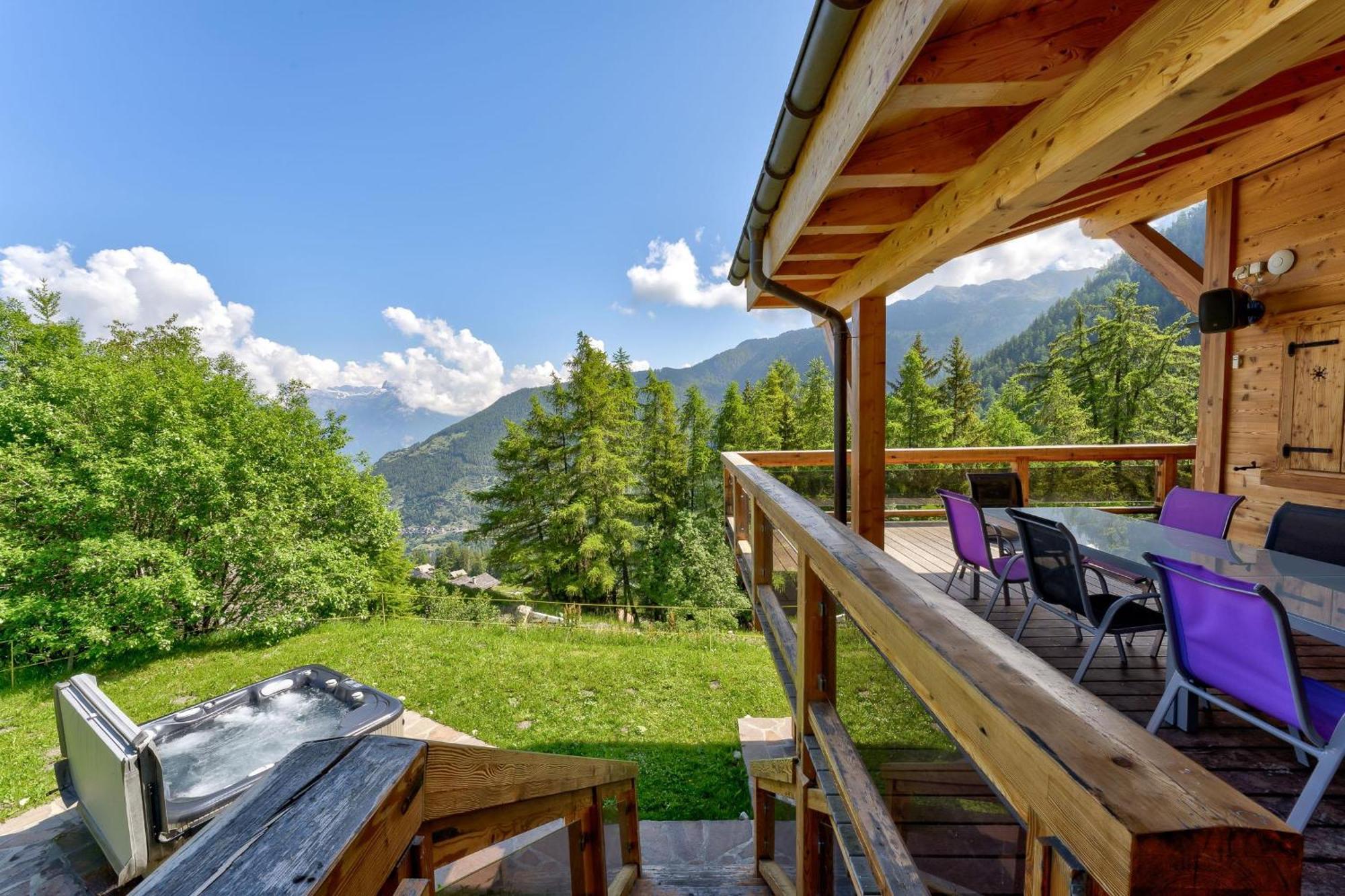 Chalet Flocon De Neige - Jacuzzi - Sauna La Tzoumaz Esterno foto