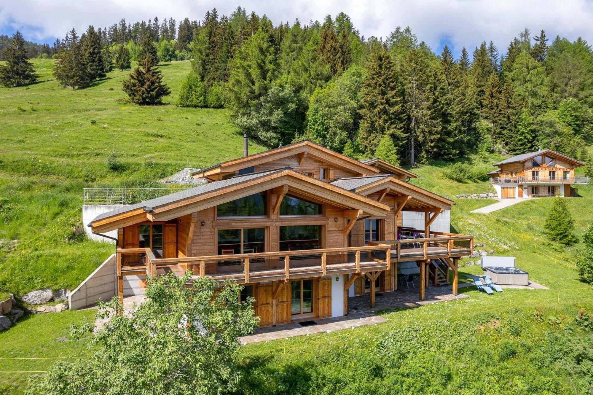 Chalet Flocon De Neige - Jacuzzi - Sauna La Tzoumaz Esterno foto