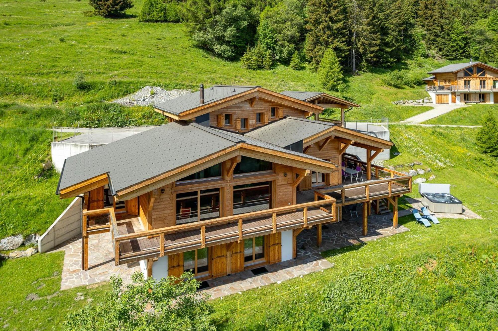 Chalet Flocon De Neige - Jacuzzi - Sauna La Tzoumaz Esterno foto